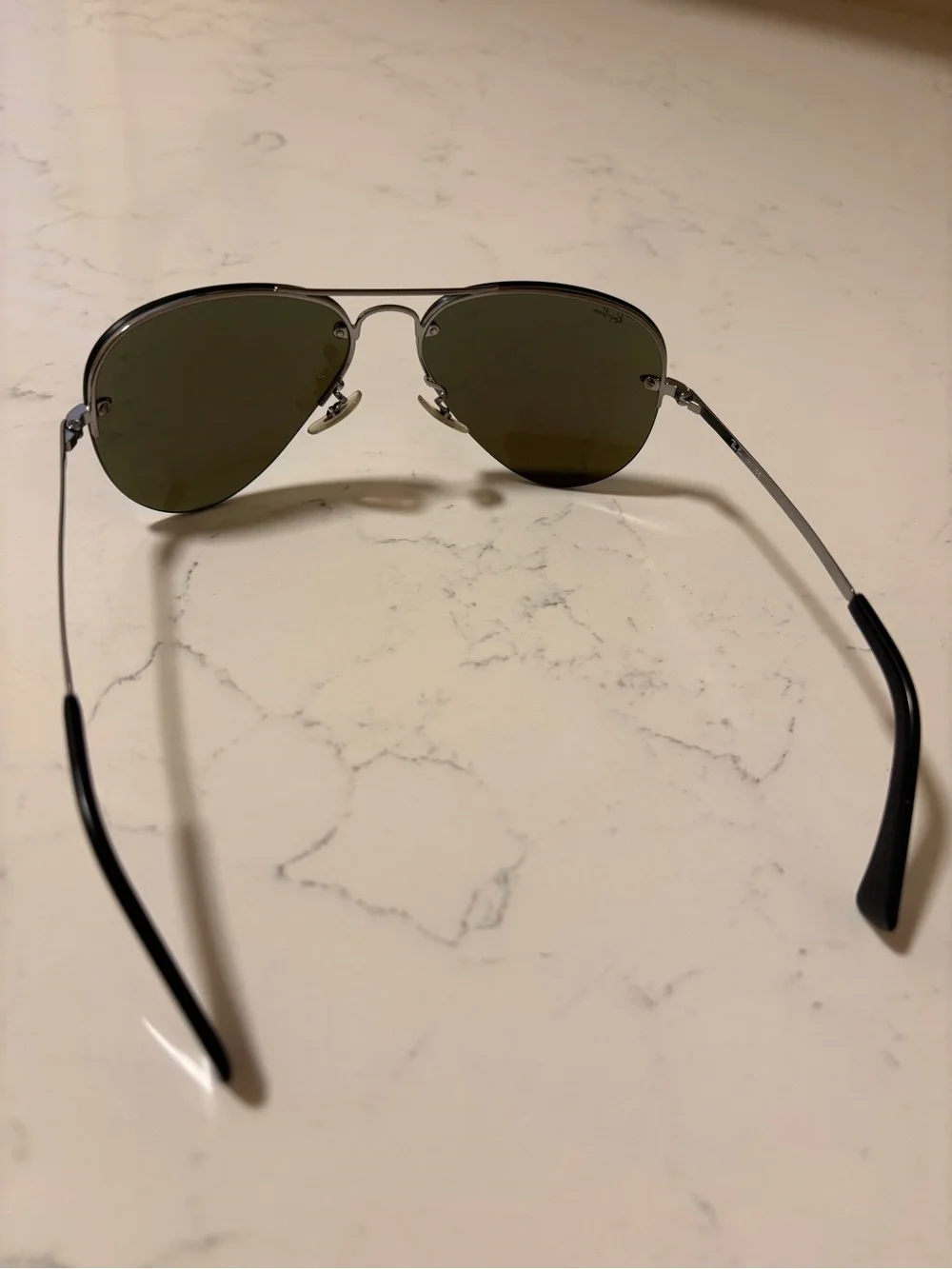 Ray-Ban aviator ray